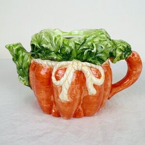 Vintage Bunch of Carrots Tea Pot